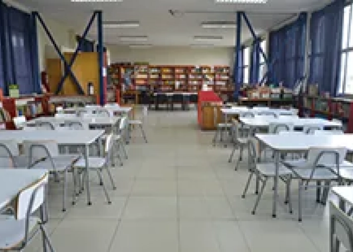 BIBLIOTECA 6 A333f34c2b80615a47e44cf3320cc86a